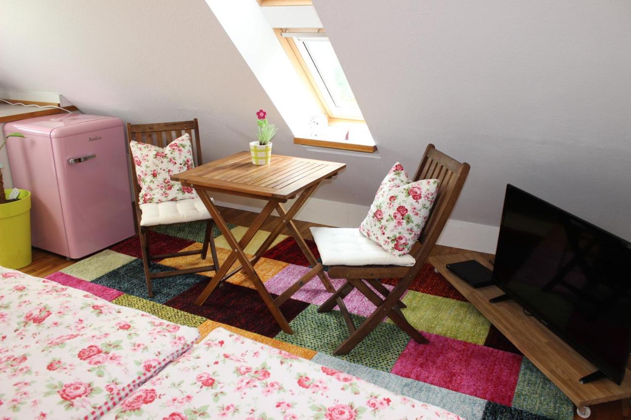 Gemuetliches Gaestezimmer In Ostseenaehe Stubbendorf Exterior foto